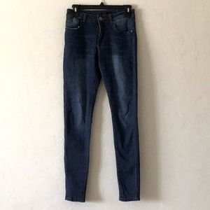 Blue skinny jeans
